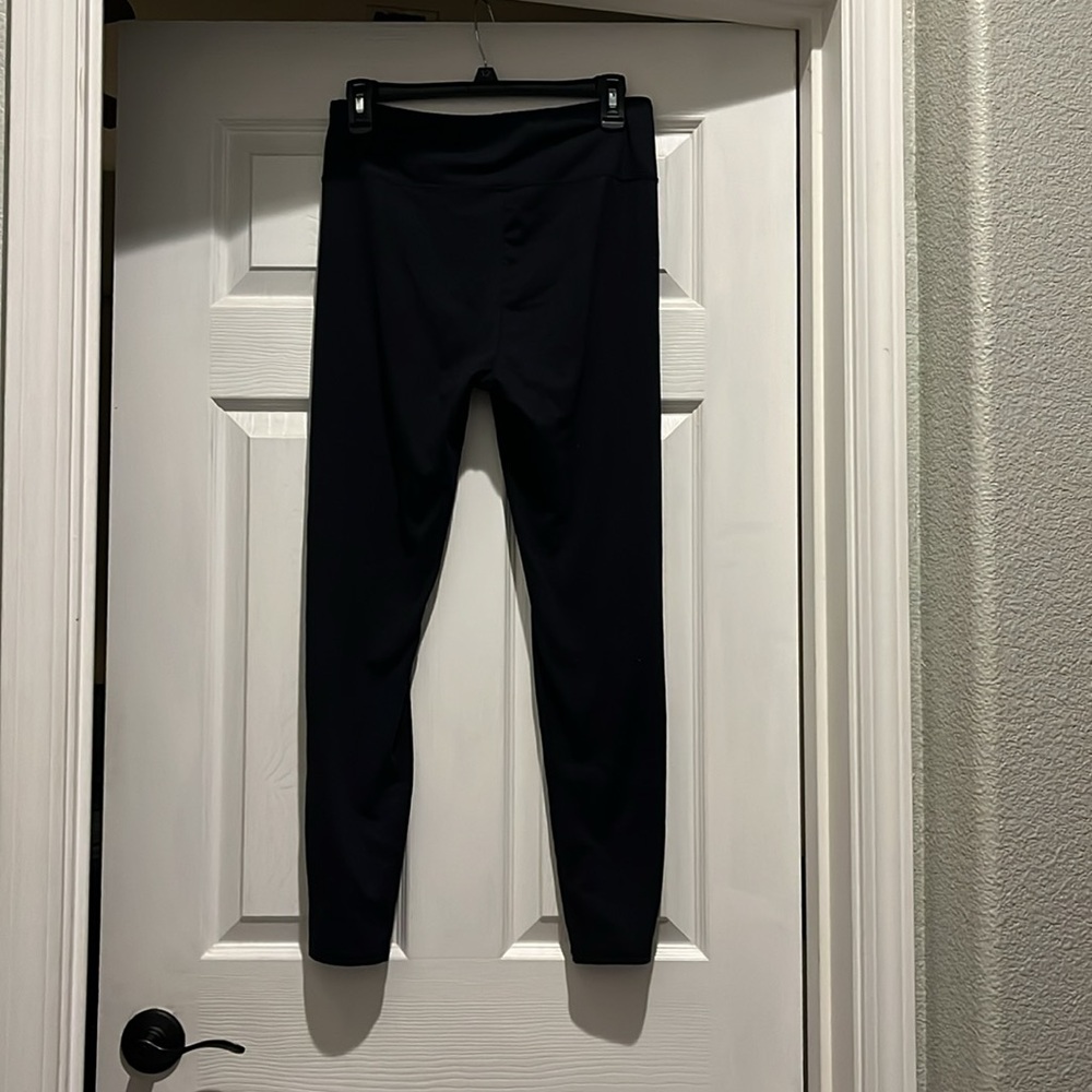 Workout pants - Picture 2 of 3